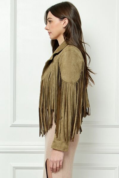 Fringe Fashion: Veveret Suede Moto Jacket with Long Sleeves