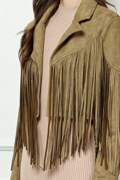 Fringe Fashion: Veveret Suede Moto Jacket with Long Sleeves